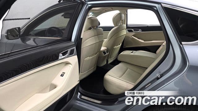 Hyundai Genesis DH 3.8 AWD экспортная версия, 2015 12