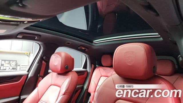 Porsche Cayenne (PO536) 3.0 купе, 2023 18