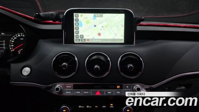 Kia 스팅어 GT, 2018 15