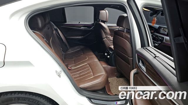 BMW 5시리즈 (G30) 520d xDrive M Sport Plus, 2019 12