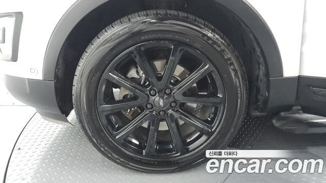Ford Explorer 5세대, 2017 15