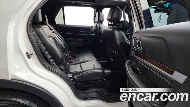 Ford Explorer 5세대, 2017 все фото
