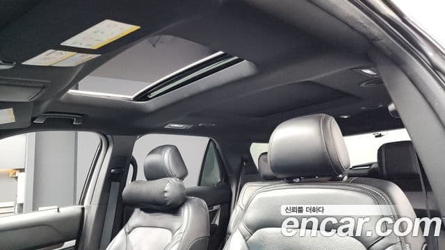 Ford Explorer 5세대, 2017 12