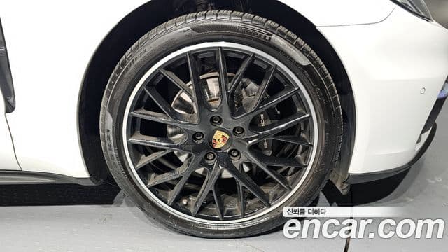 Porsche Panamera (971), 2018 2