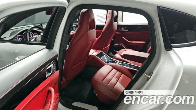 Porsche Panamera (971), 2018 20