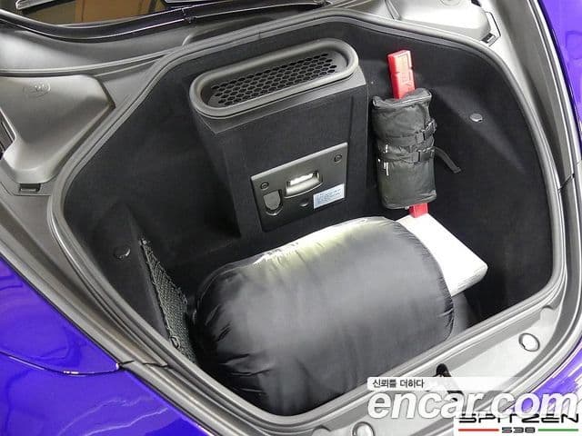 맥라렌 720S 4.0 купе, 2018 3