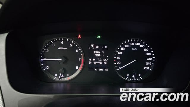 Hyundai LF Sonata Special, 2016 8