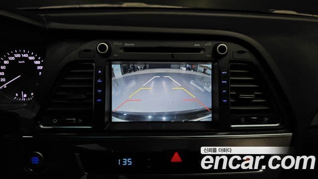 Hyundai LF Sonata Special, 2016 16