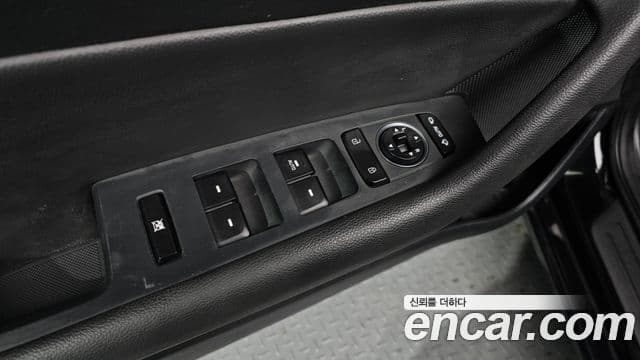 Hyundai LF Sonata Special, 2016 19