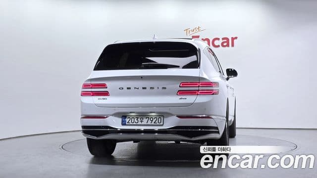 Genesis GV80, 2024 4