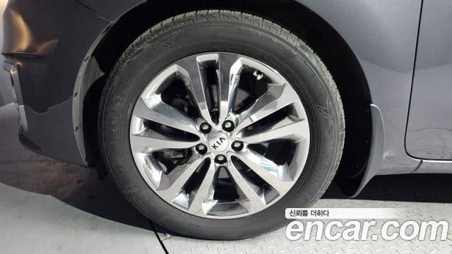 Kia All New Carnival VIP, 2016 все фото