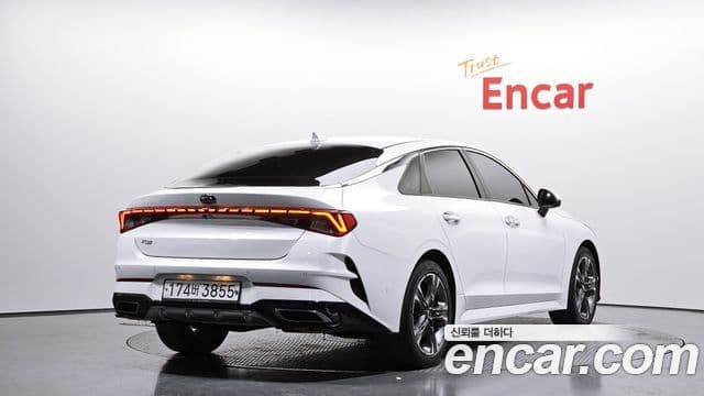 Kia K5 3세대 Signature, 2020 2