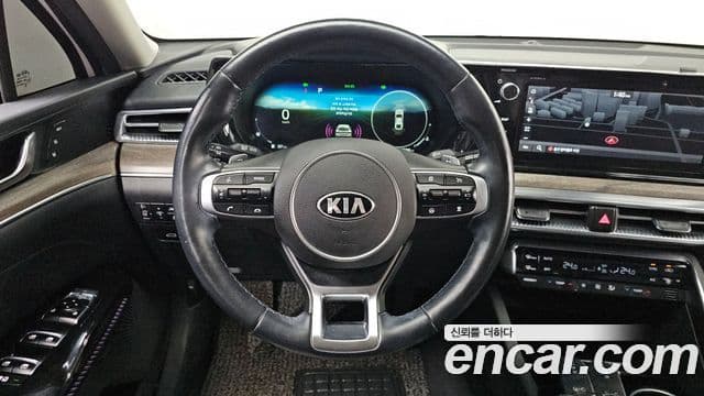Kia K5 3세대 Signature, 2020 13