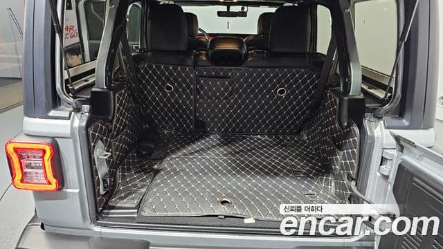 Jeep Wrangler (JL) 2.0 Rubicon 4도어, 2022 20