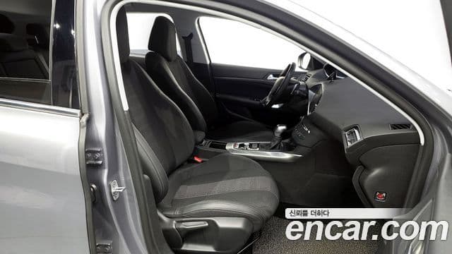 Peugeot 308 2세대 1.6 BlueHDi Allure, 2019 18