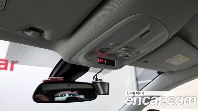 Peugeot 308 2세대 1.6 BlueHDi Allure, 2019 15