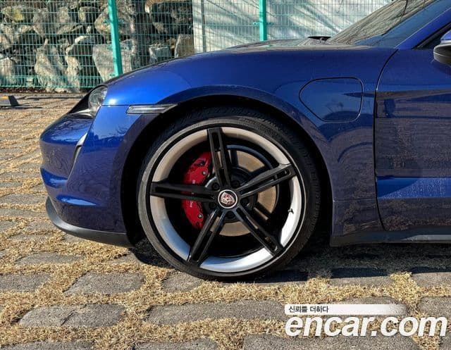 Porsche 타이칸 4S, 2021 6