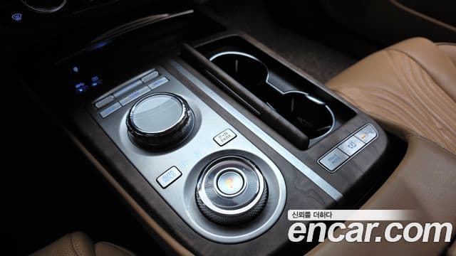 Genesis G80 (RG3) бензин 3.5 турбо AWD, 2024 9