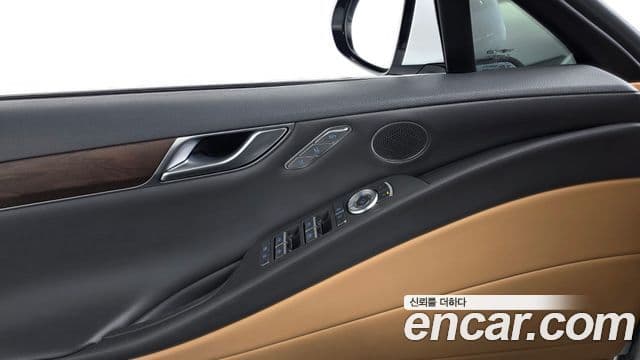 Genesis G80 (RG3) бензин 3.5 турбо AWD, 2024 18