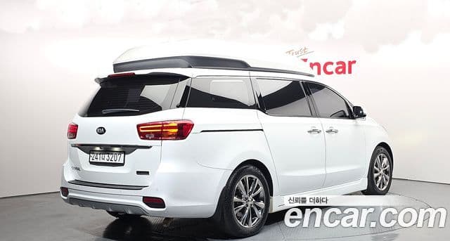Kia The / новый New Carnival Noblesse Special, 2020 2