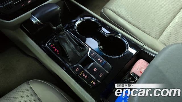 Kia The / новый New Carnival Prestige, 2020 9