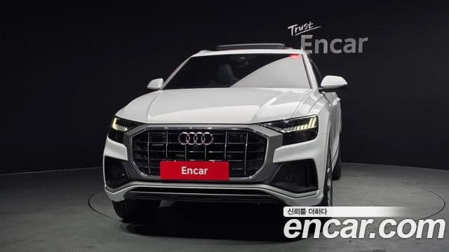 Audi Q8 (4M) Premium, 2022 3