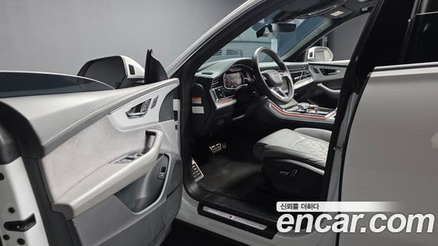 Audi Q8 (4M) Premium, 2022 10