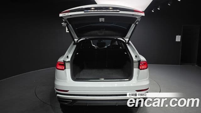 Audi Q8 (4M) Premium, 2022 20