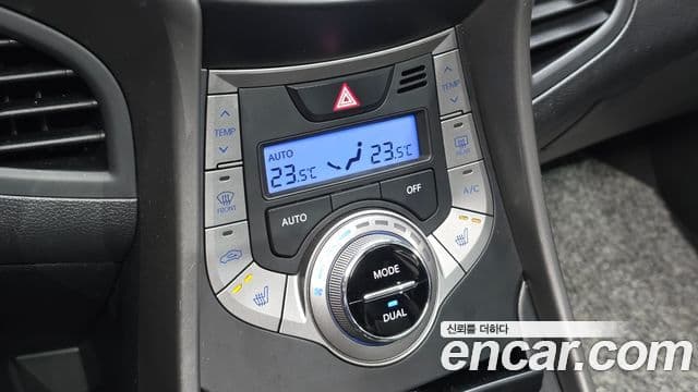 Hyundai Avante MD M16 GDI Avenue, 2014 18