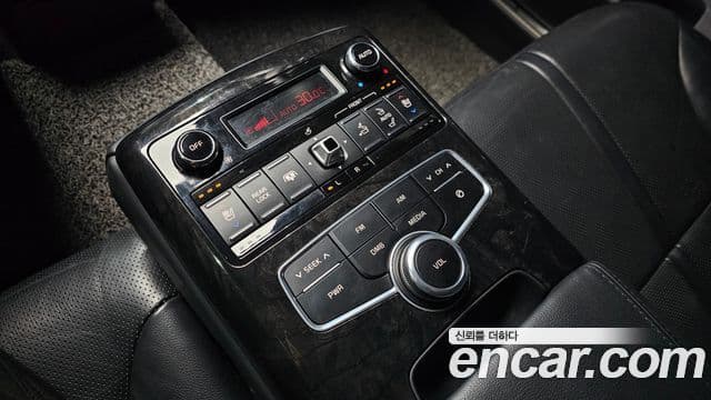 Kia K9 3.8 GDI RVIP, 2014 17