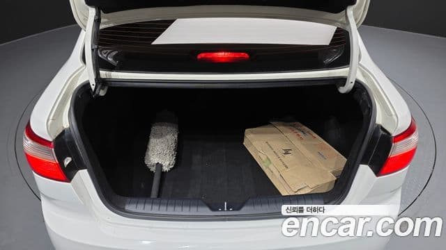 Kia All New Pride Luxury, 2012 20