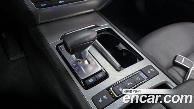 Genesis G80 Luxury, 2019 9