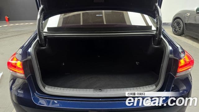 Genesis G80 Luxury, 2019 20