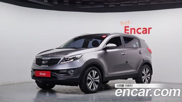 Kia Sportage R топовая версия, 2012 1