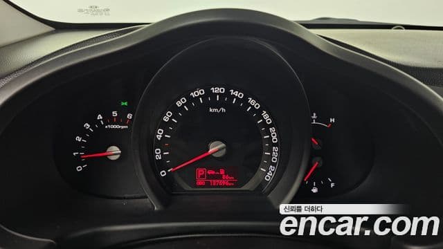 Kia Sportage R топовая версия, 2012 8