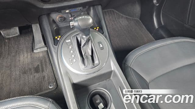 Kia Sportage R топовая версия, 2012 9