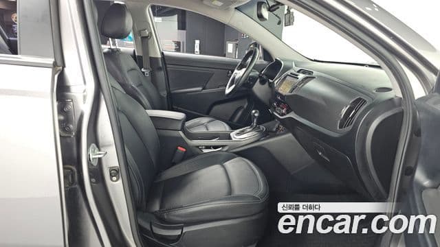 Kia Sportage R топовая версия, 2012 11