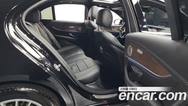 Mercedes-Benz E-класс W213 Exclusive, 2021 12