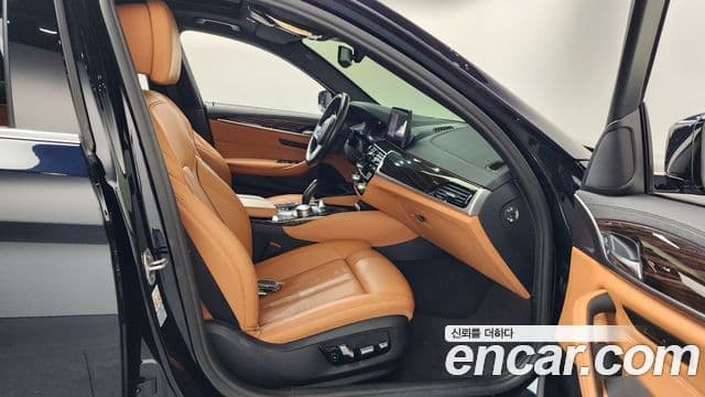 BMW 5시리즈 (G30) 520i M Sport, 2022 11