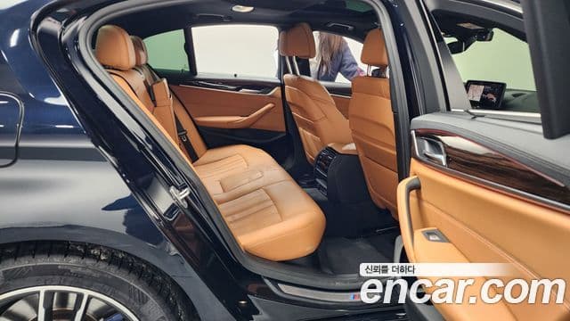 BMW 5시리즈 (G30) 520i M Sport, 2022 12