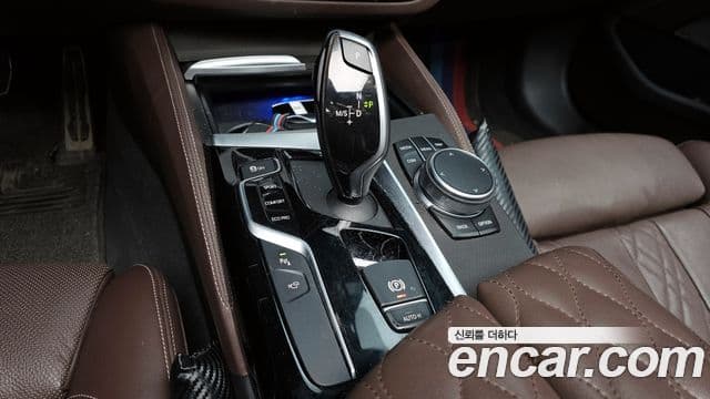 BMW 5시리즈 (G30) 530i M Sport Plus, 2019 9