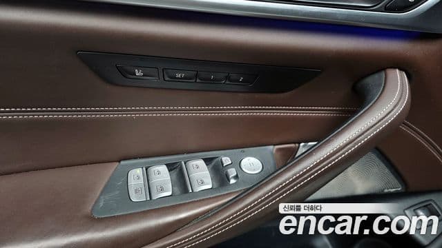 BMW 5시리즈 (G30) 530i M Sport Plus, 2019 18