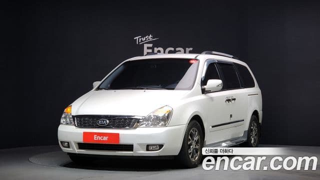 Kia Carnival R топовая версия, 2014 1