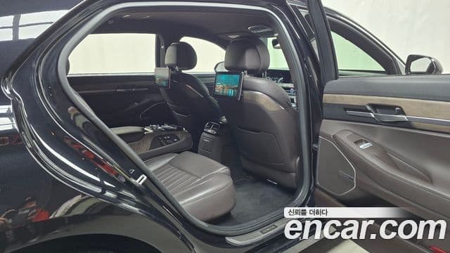 Genesis G90 Premium Luxury, 2019 12