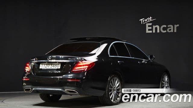 Mercedes-Benz E-класс W213 AMG Line, 2020 2