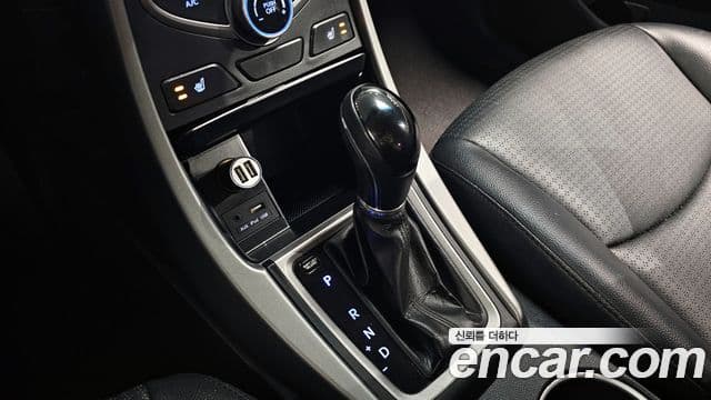 Hyundai The / новый New Avante 빌트인캠2 — базовая версия - Built-in Cam 2, 2014 9