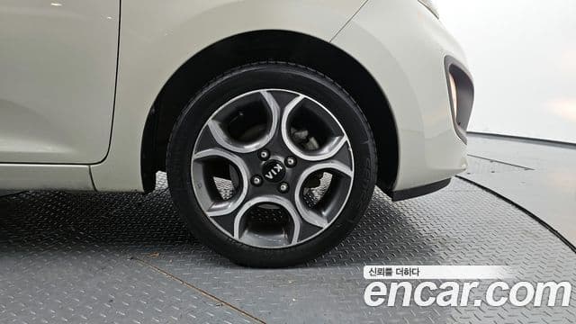 Kia All New Morning Luxury, 2012 все фото