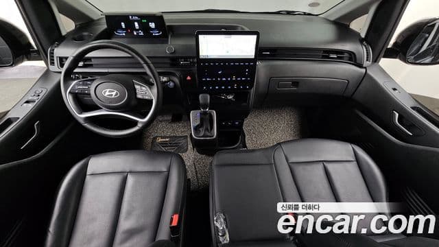 Hyundai Staria Modern, 2025 7