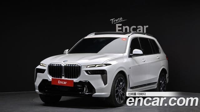 BMW X7 (G07) xDrive 40i M Sport 6인승, 2025 1
