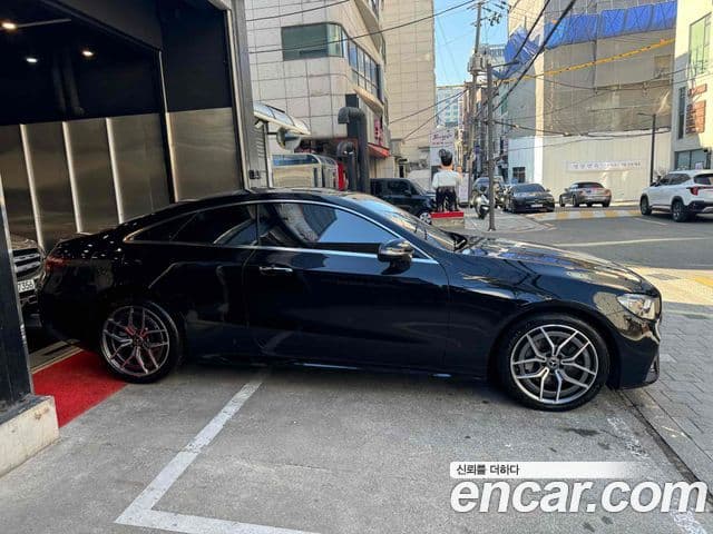 Mercedes-Benz E-класс W213 E300d 4MATIC купе, 2023 2